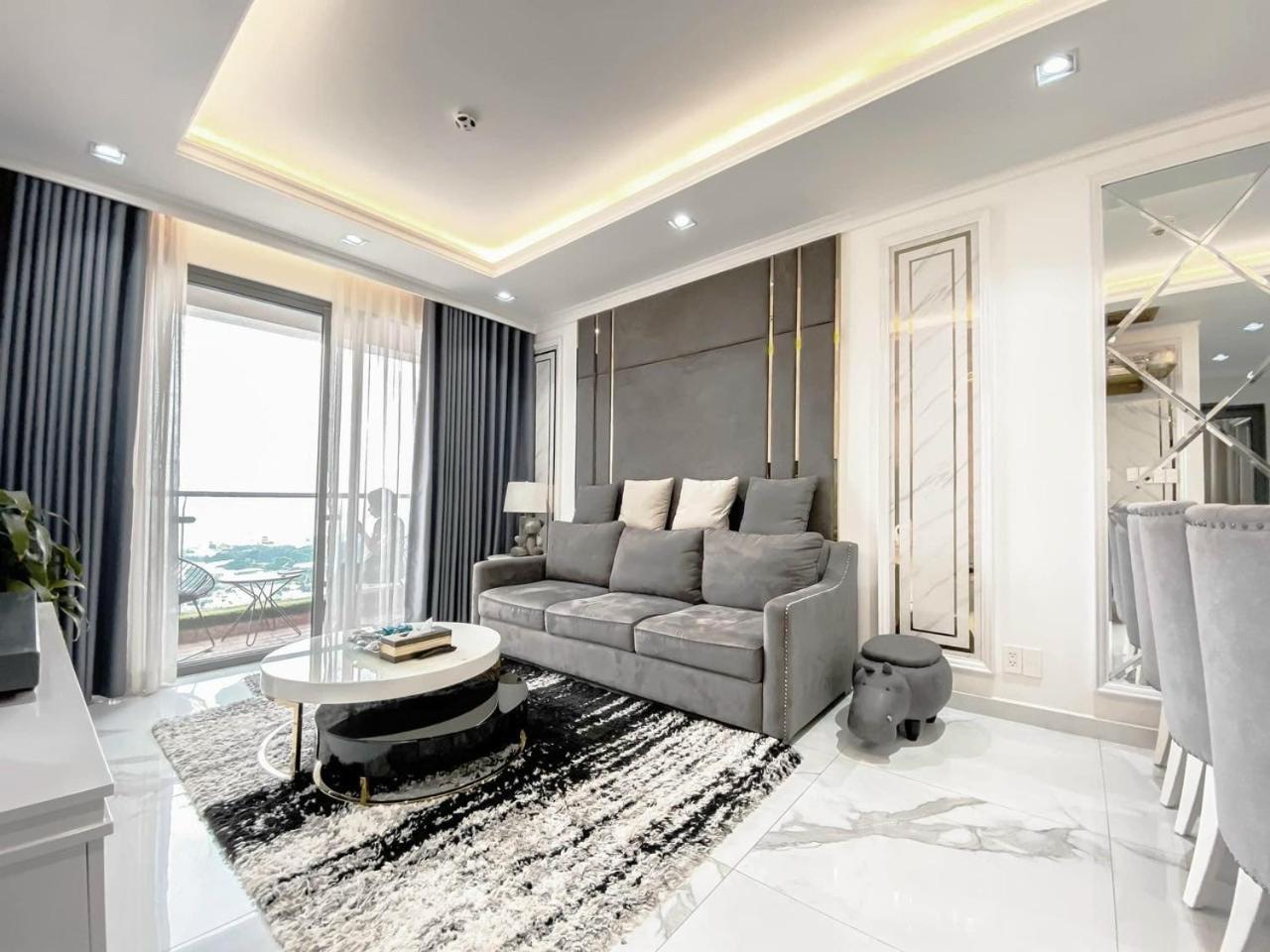Căn hộ Genius River Gate Free Pool TP. Hồ Chí Minh